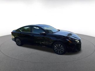 Used 2026 Nissan Altima 2.5 SV FWD video 2