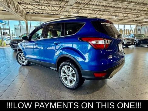 Used 2018 Ford Escape SE FWD image 6