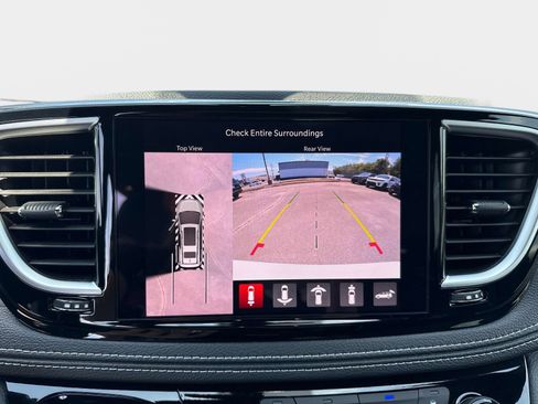 New 2026 Chrysler Pacifica Limited w/ S Appearance Package AWD/4WD image 24