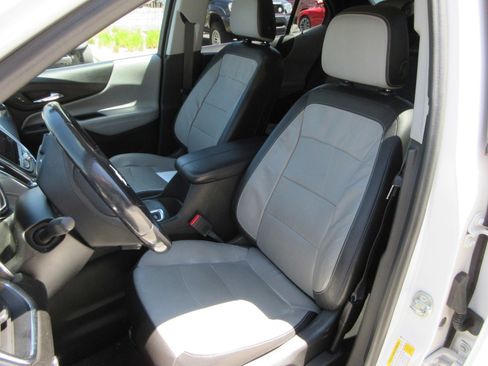 Used 2020 Chevrolet Equinox Premier AWD/4WD image 22