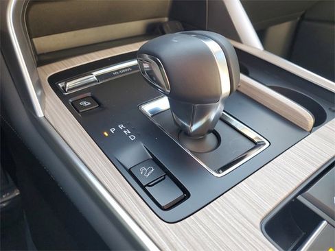 Certified 2025 MAZDA CX-90 Plug-In Hybrid w/Premium Sport image 32