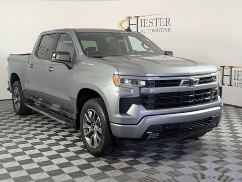 Used 2025 Chevrolet Silverado 1500 RST w/ All Star Edition Plus AWD/4WD image 2