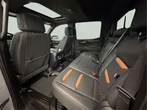 Certified 2024 GMC Sierra 1500 AT4 w/ AT4 Premium Package AWD/4WD image 27