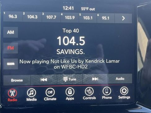 Used 2022 Dodge Durango GT image 21