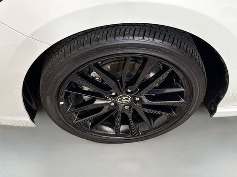 Used 2024 Toyota Camry XSE image 31