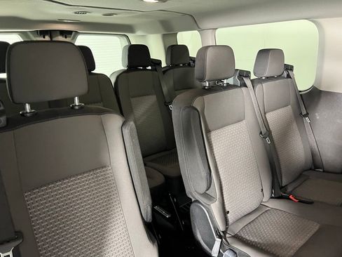 Used 2024 Ford Transit 350 XLT image 27