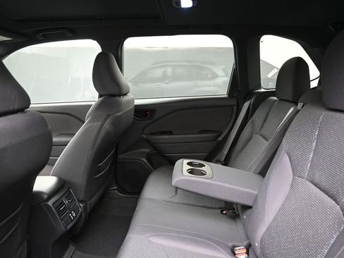 Certified 2025 Subaru Forester Premium AWD/4WD image 18