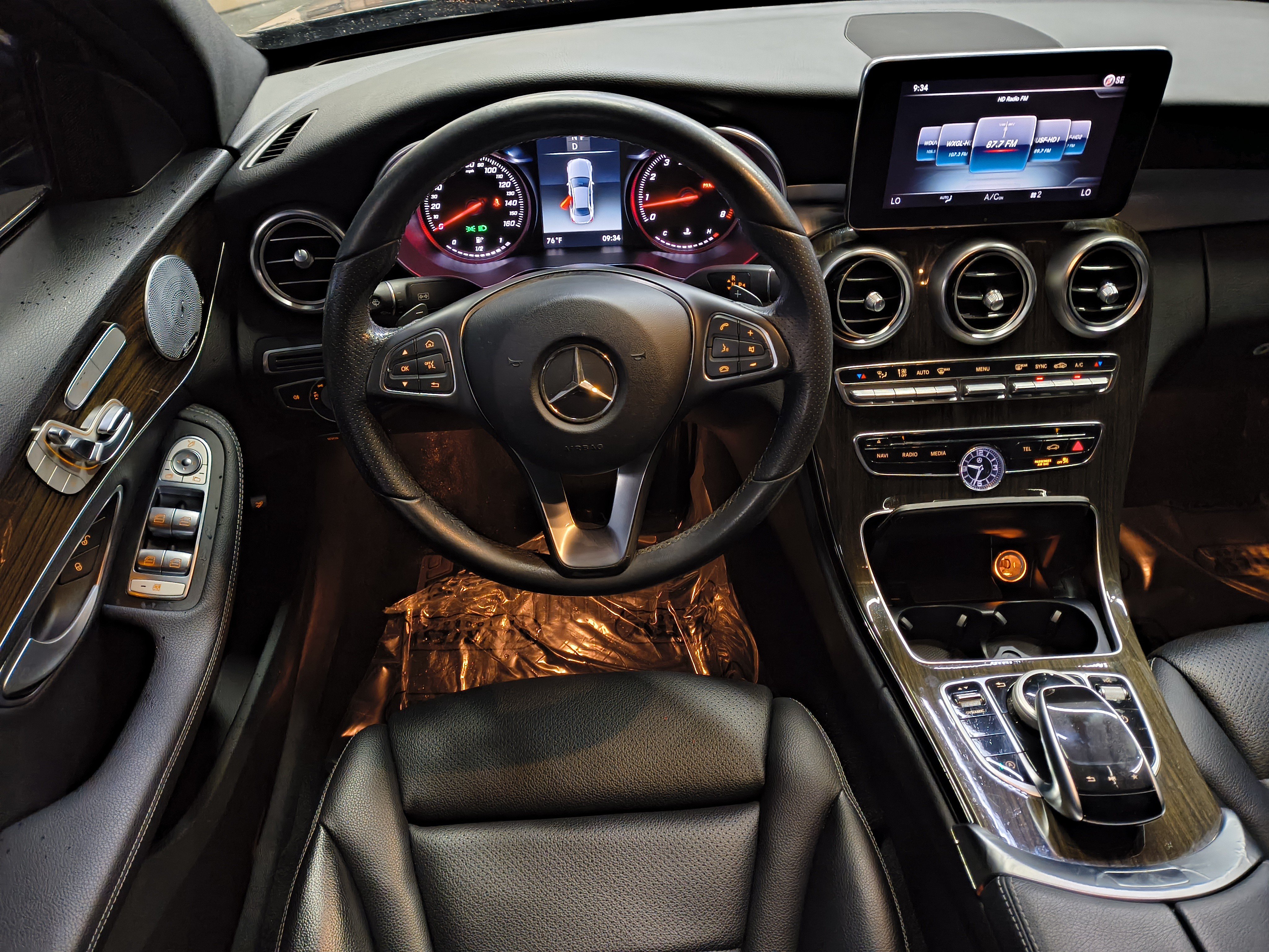Used 2018 Mercedes-Benz C 300 Sedan image 15