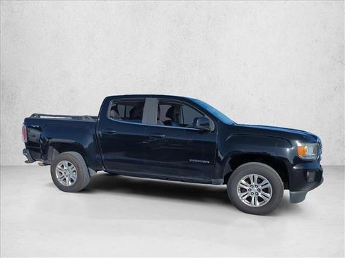 Used 2019 GMC Canyon SLE w/ SLE Convenience Package image 5