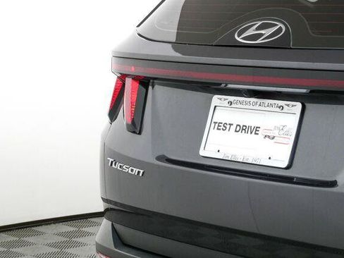 Used 2024 Hyundai Tucson SE FWD image 30