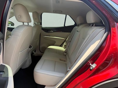Used 2021 Buick Envision Essence w/ Technology Package I FWD image 11