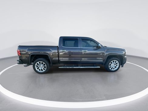 Used 2016 GMC Sierra 1500 Denali w/ Enhanced Driver Alert Package image 9
