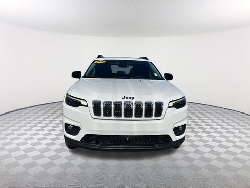 Used 2022 Jeep Cherokee Latitude Lux w/ Sun & Sound Group image 2