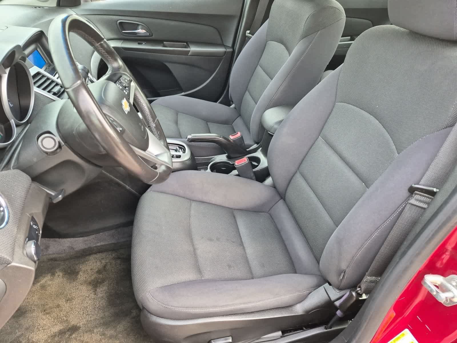 Used 2012 Chevrolet Cruze LT FWD image 16