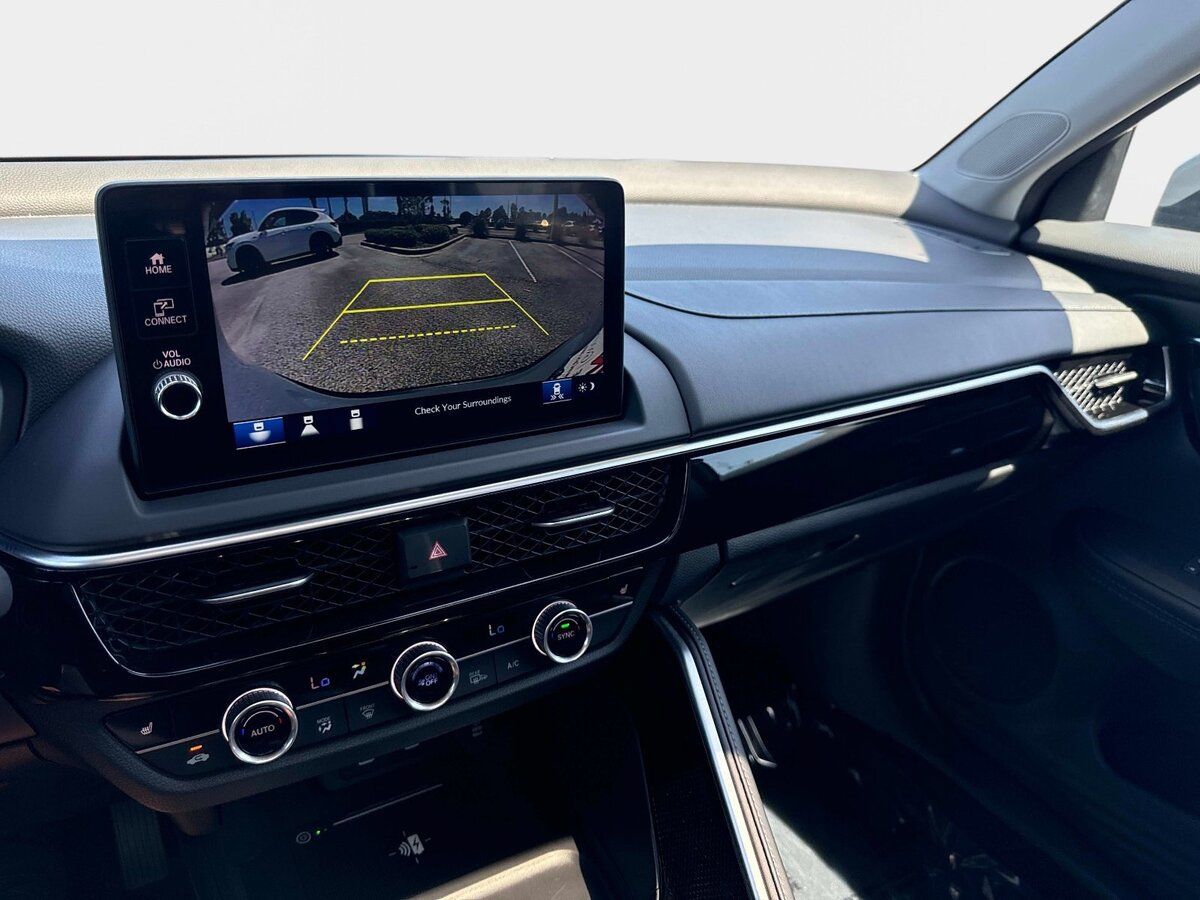 Certified 2025 Acura ADX AWD image 24