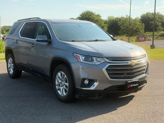Used 2019 Chevrolet Traverse LT FWD video 1