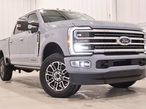 New 2026 Ford F350 Platinum w/ Platinum Plus Package image 38