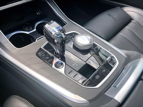 Used 2020 BMW X7 xDrive40i w/ Executive Package AWD/4WD image 15