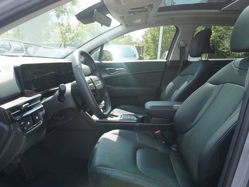 Used 2026 Kia Sportage EX w/ EX Panorama Roof Package FWD image 11