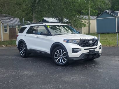Used 2023 Ford Explorer ST-Line w/ Class IV Trailer Tow Package