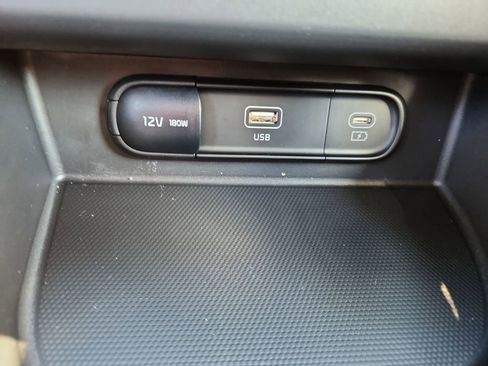 New 2026 Kia Seltos S image 24