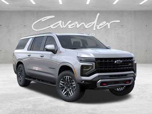 New 2026 Chevrolet Suburban Z71 w/ Z71 Off-Road Package AWD/4WD image 7