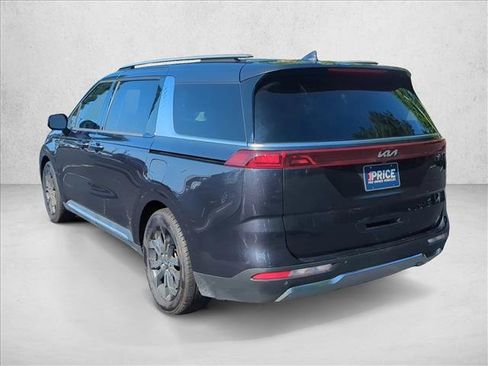 Used 2024 Kia Carnival SX FWD image 8