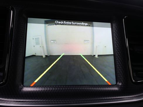 Used 2017 Dodge Challenger SRT Hellcat RWD image 15