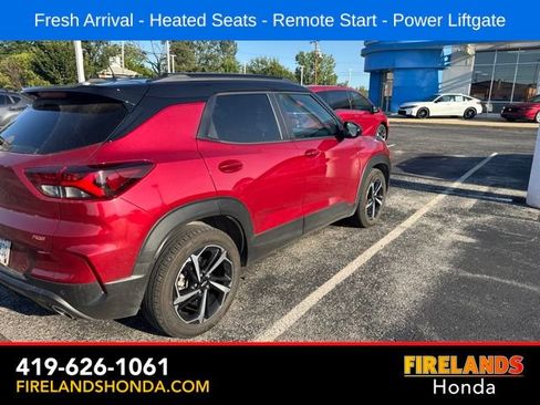 Used 2021 Chevrolet TrailBlazer RS w/ Sun and Liftgate Package FWD image 7