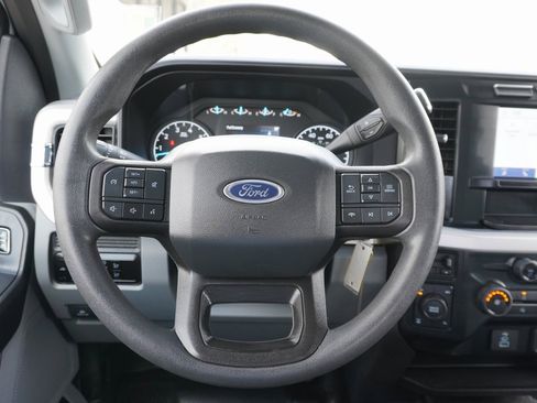 Used 2023 Ford F250 XL w/ FX4 Off-Road Package image 10