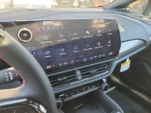 New 2026 Chevrolet Equinox EV RS w/ Active Safety Package 3 AWD/4WD image 28
