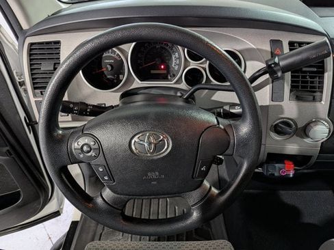 Used 2012 Toyota Tundra 4x4 Double Cab w/ Tow Pkg image 28