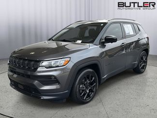 Used 2022 Jeep Compass Altitude w/ Convenience Group video 1