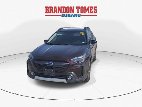 Used 2025 Subaru Outback Limited AWD/4WD image 3