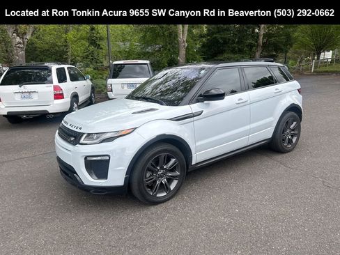 Used 2018 Land Rover Range Rover Evoque Landmark Edition AWD/4WD image 8