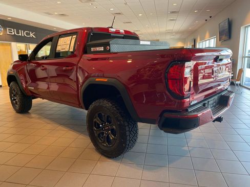 New 2025 GMC Canyon Elevation w/ Convenience Package image 5