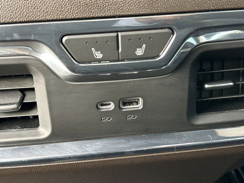 Certified 2023 GMC Sierra 1500 Denali w/ Denali Reserve Package image 25