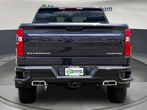 Used 2024 Chevrolet Silverado 1500 Custom Trail Boss AWD/4WD image 6