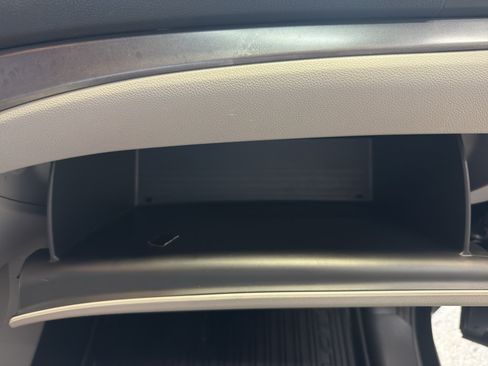 Used 2018 Honda Pilot LX image 23