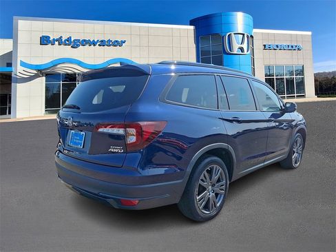 Used 2022 Honda Pilot Sport image 6