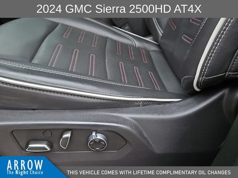 Used 2024 GMC Sierra 2500 AT4X AWD/4WD image 23
