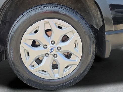 Used 2021 Subaru Forester AWD/4WD image 43