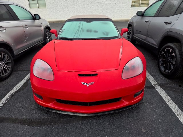 Used 2013 Chevrolet Corvette Grand Sport w/ 3LT Preferred Equipment Group RWD image 2