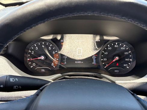 Used 2022 Jeep Compass Latitude w/ Convenience Group FWD image 9