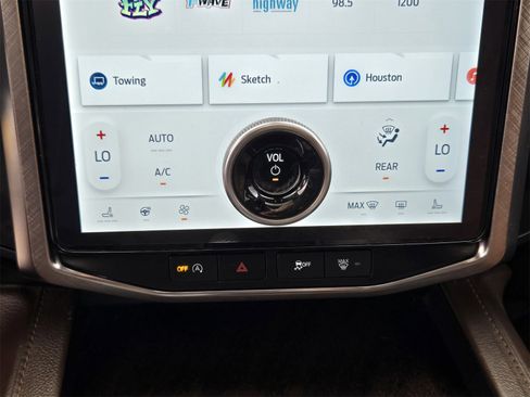 Used 2024 Ford Expedition Max King Ranch image 16