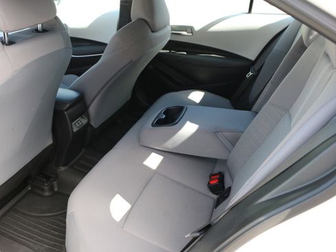 Used 2024 Toyota Corolla SE FWD image 25