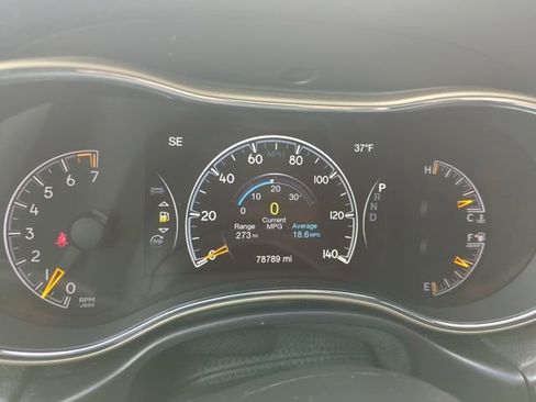 Used 2017 Jeep Grand Cherokee Laredo w/ Quick Order Package 23E image 18