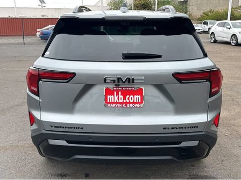 New 2026 GMC Terrain Elevation w/ Black Edition FWD image 12