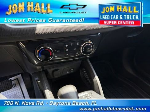 Used 2025 Chevrolet TrailBlazer LT w/ LT Cold Weather Package image 27