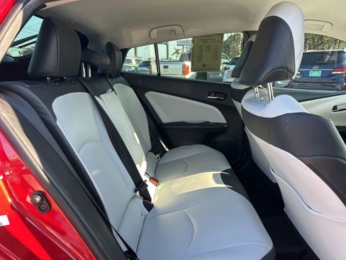Used 2019 Toyota Prius Limited image 29